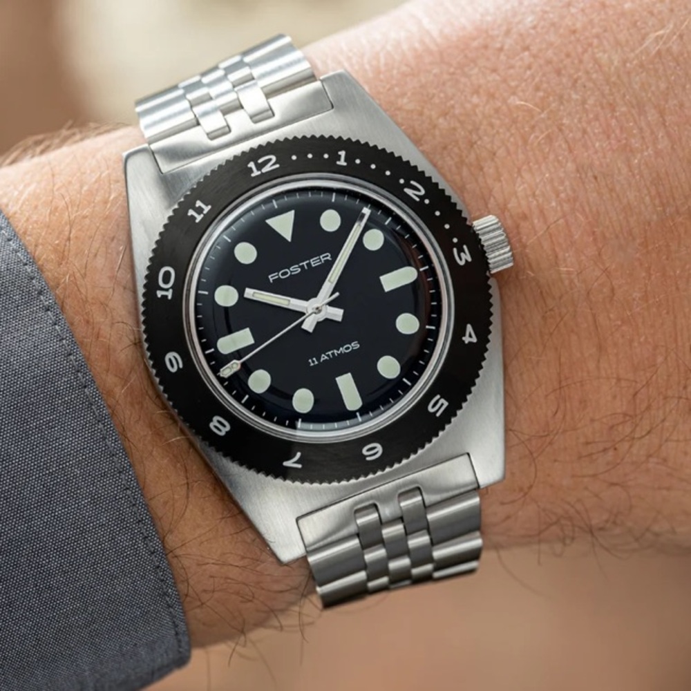 Foster Watch Co 11 Atmos Skin Diver Black Silver Extra Strap Box Academia Preppy